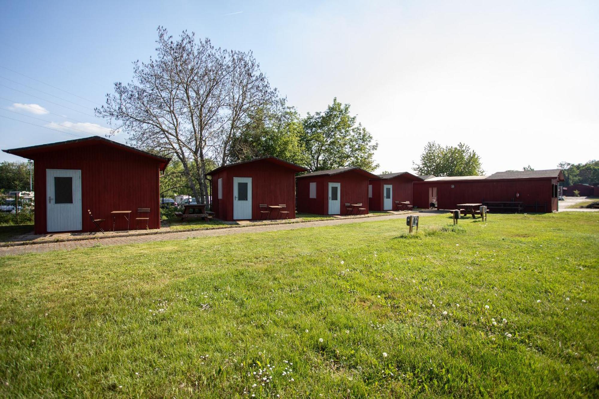 Prague Camping Dzban Eksteriør billede