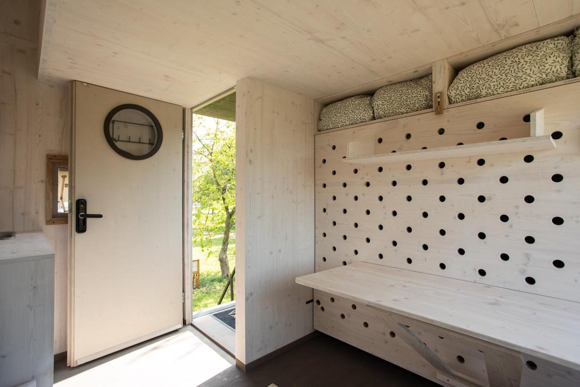 Prague Camping Dzban Eksteriør billede