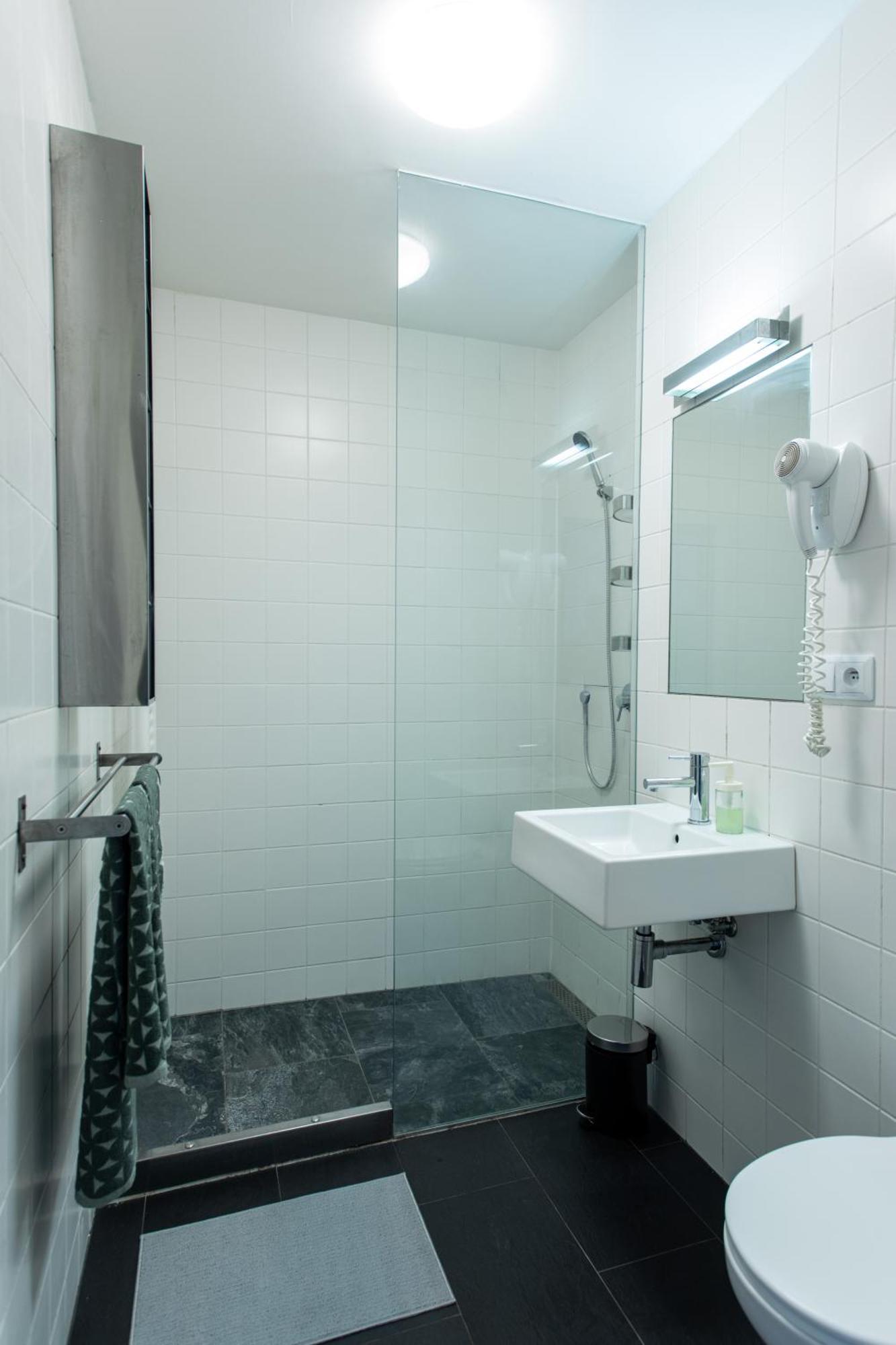 Prague Camping Dzban Eksteriør billede
