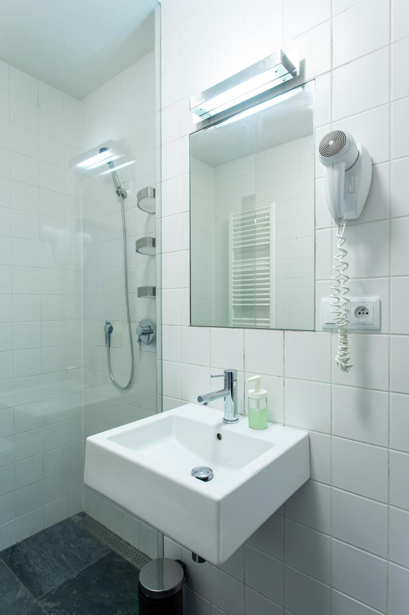 Prague Camping Dzban Eksteriør billede